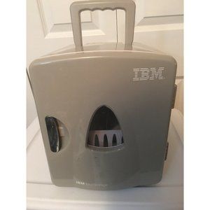 Mini Fridge Electric Cooler & Warmer -‎ AC/DC Portable Thermoelectric Sys…